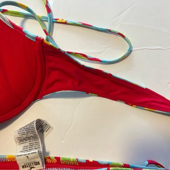 Hollister Floral Push Up Bikini - Picture 2 of 6